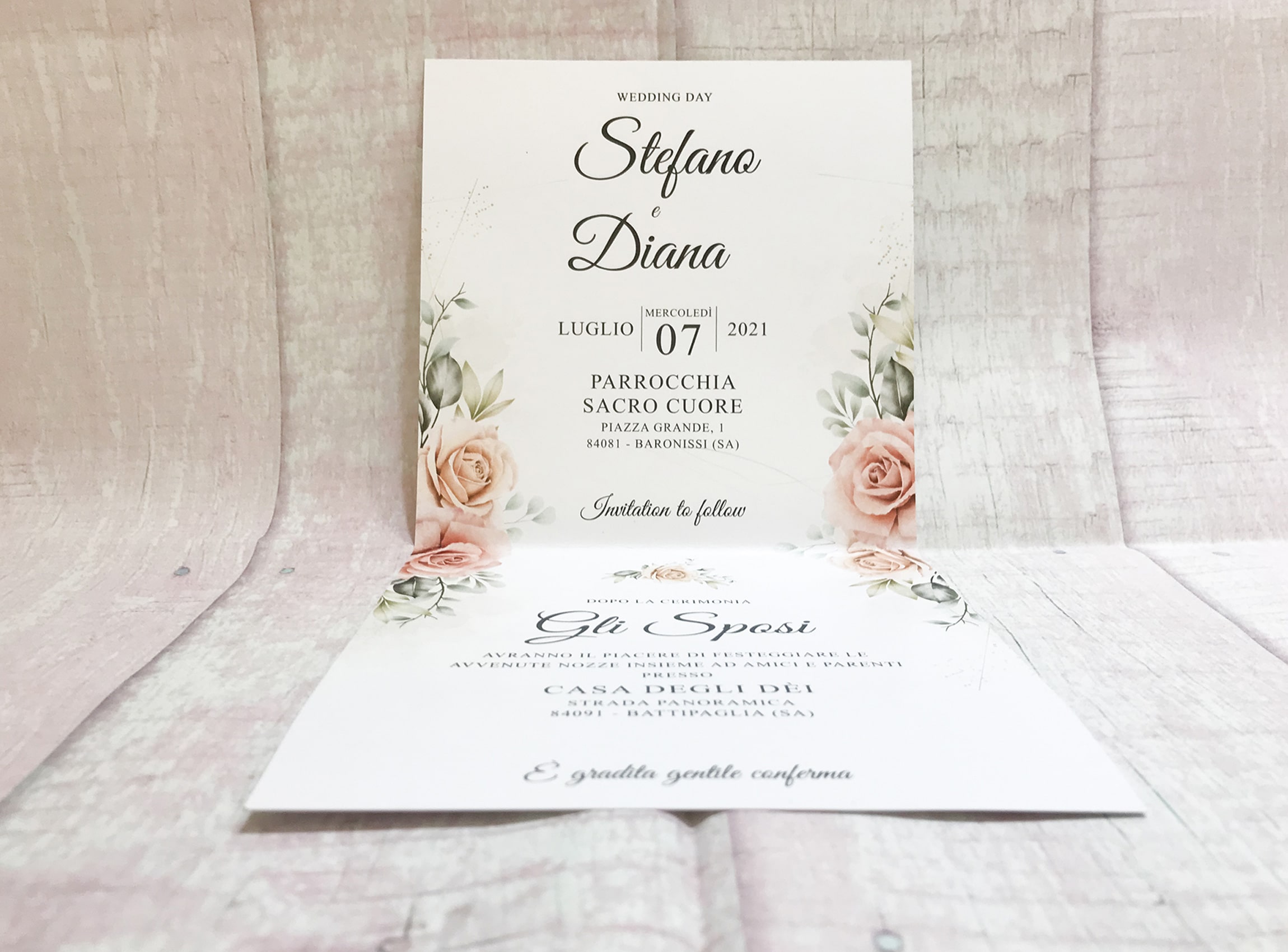 Partecipazione Elegante con apertura in verticale - Simone Piccolo -  Graphic & Wedding Designer